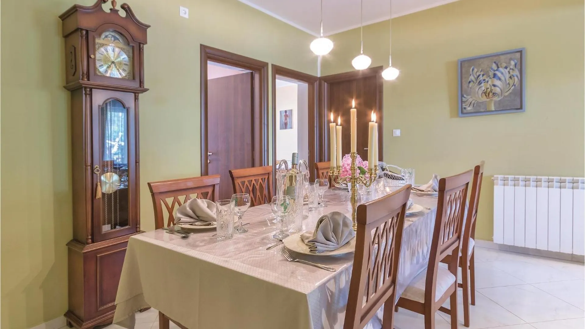 2 Bedroom Cozy Apartment In Pula