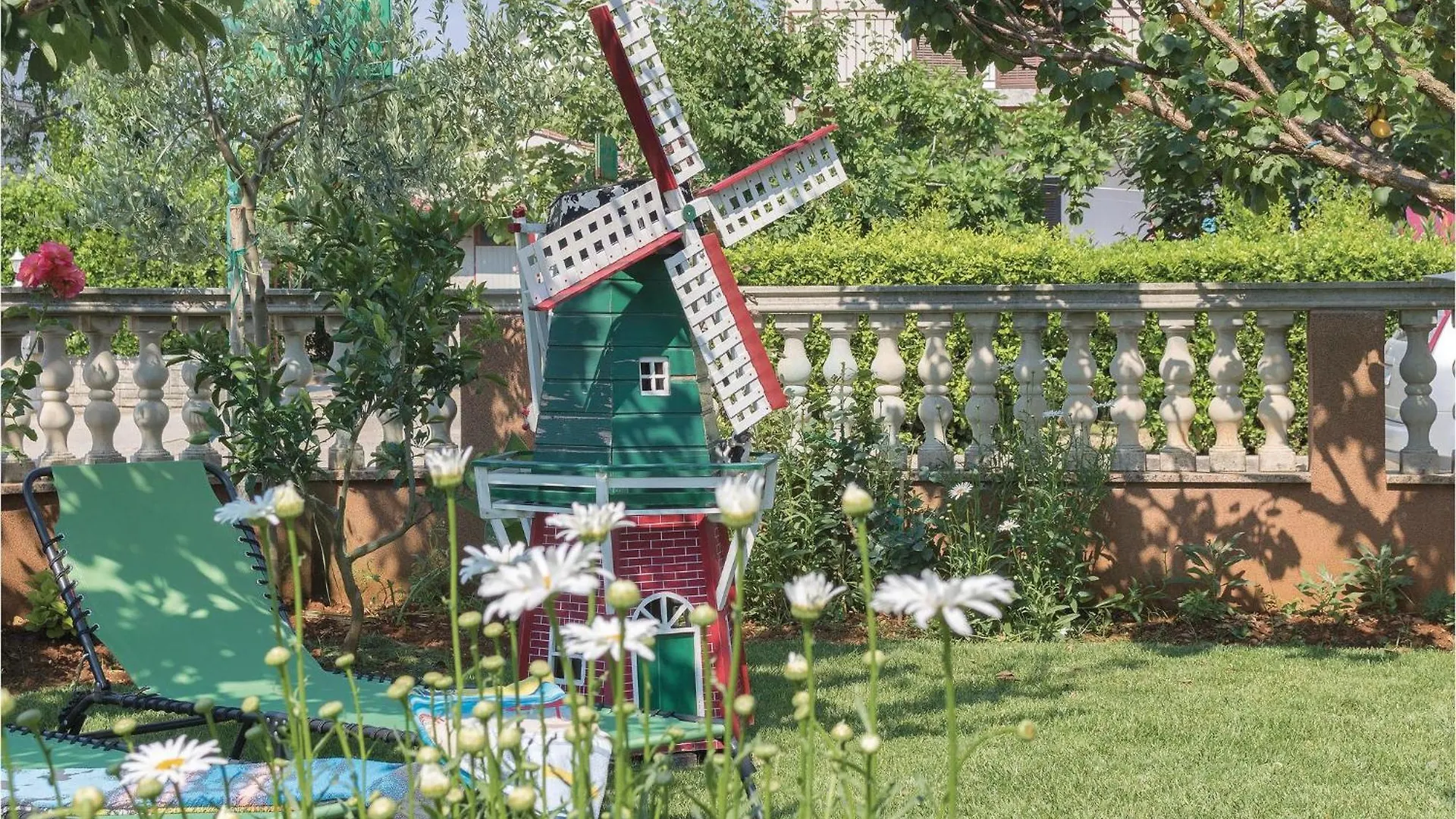 2 Bedroom Cozy Apartment In Pula